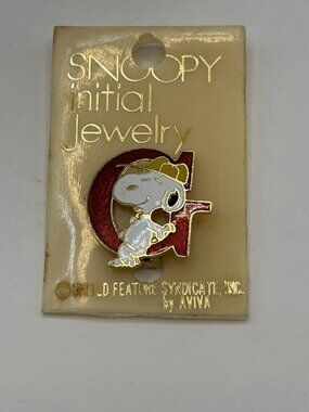 Vintage Snoopy Pin by Aviva Initial "G" Red Color Enameled Charlie Brown Dog Fun